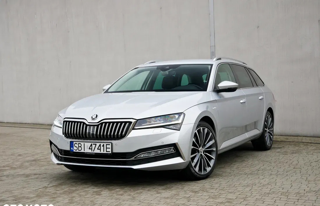 małopolskie Skoda Superb cena 154900 przebieg: 71711, rok produkcji 2020 z Kraków